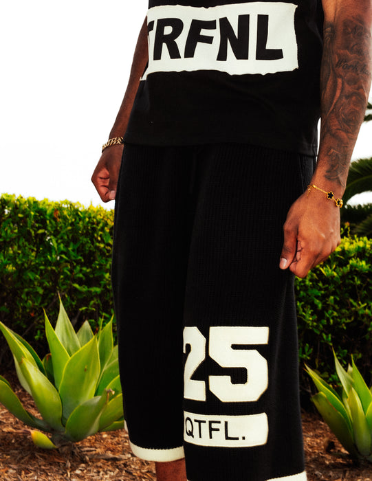 QTFL KNIT BERMUDA SHORTS