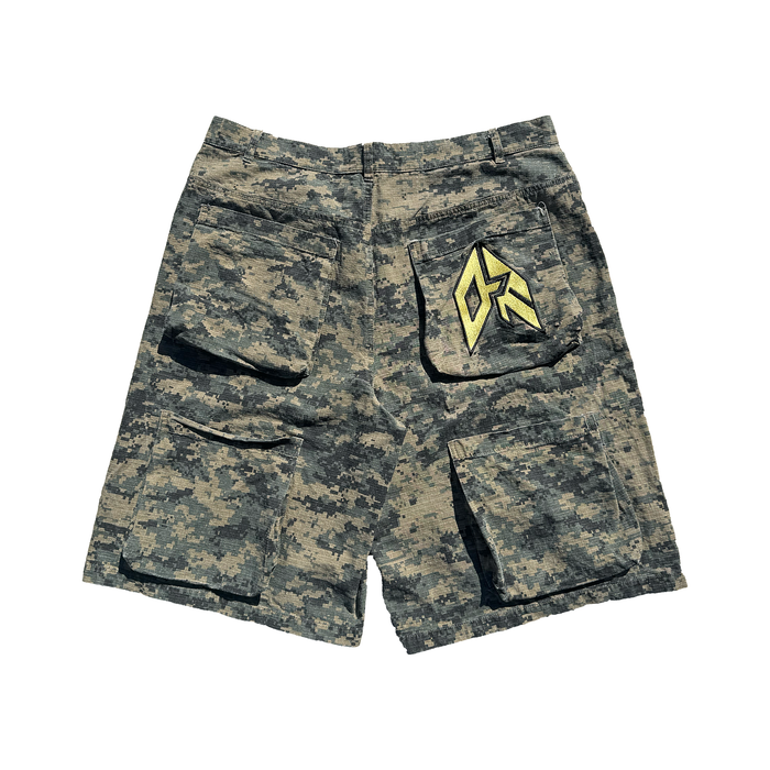 QTFL DIGI-CAMO CARGO SHORTS