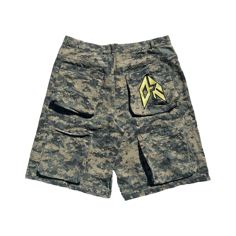 QTFL DIGI-CAMO CARGO SHORTS